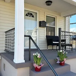 Family Friendly Near Stl Zoo Saint Louis