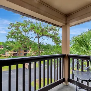 Lover's Paradise. On The Beach. Sleeps 8. Apartment Hilton Head Island